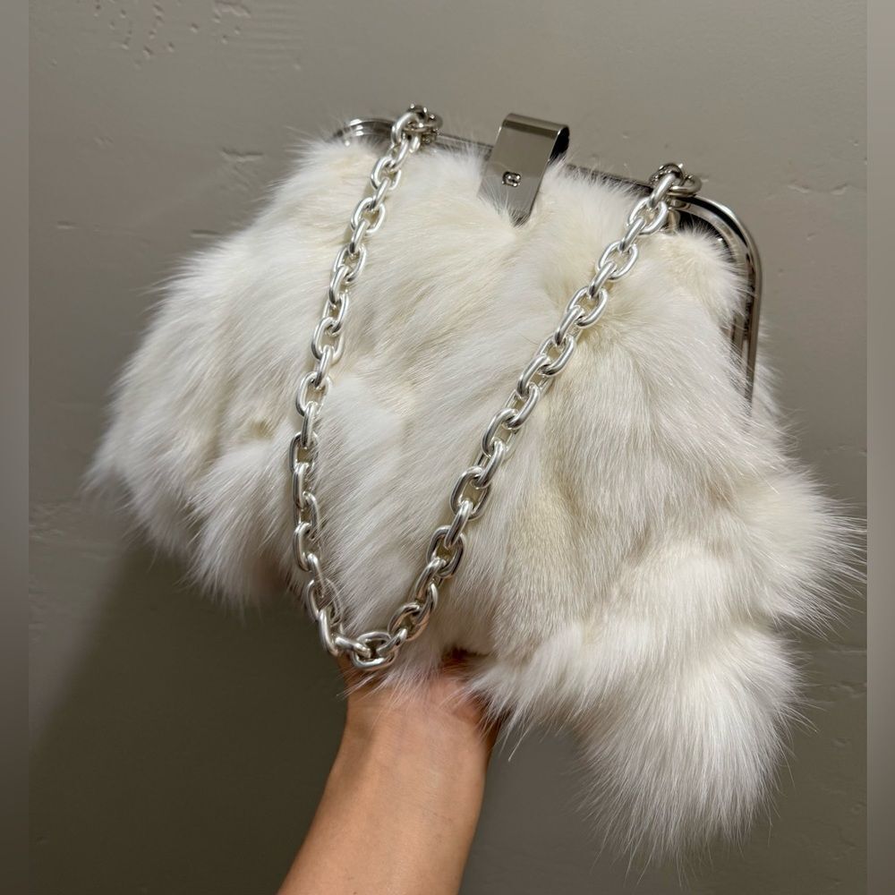Unique Real Fox Fur Handmade Rivet Metal Frame Push Lock Shoulder Bag/Crossbody - Picture 4 of 16
